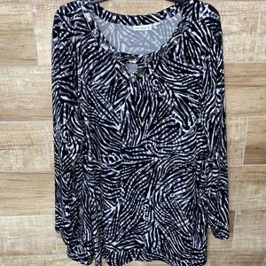 Susan Graver Liquid Knit White Tiger  Rhinestone